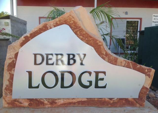 Derby Lodge Motel Экстерьер фото